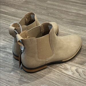 Men's Tan Chelsea Boots - Suede Slip-On Ankle Boot By Crevo